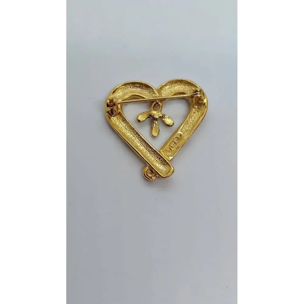 Vintage Robyn Rush candy cane‎ heart brooch
